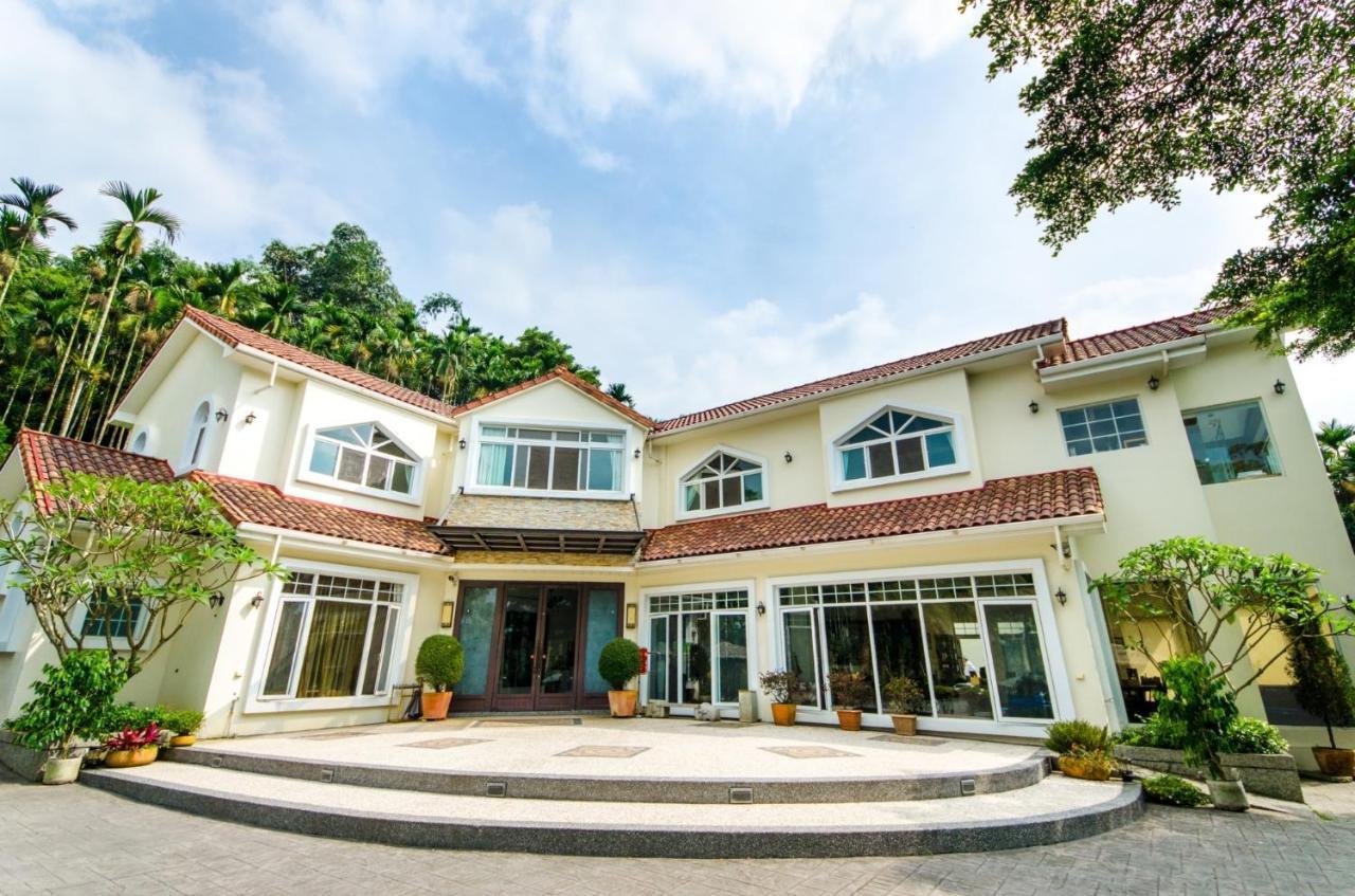 Butchard Villas Yuchi Exterior photo